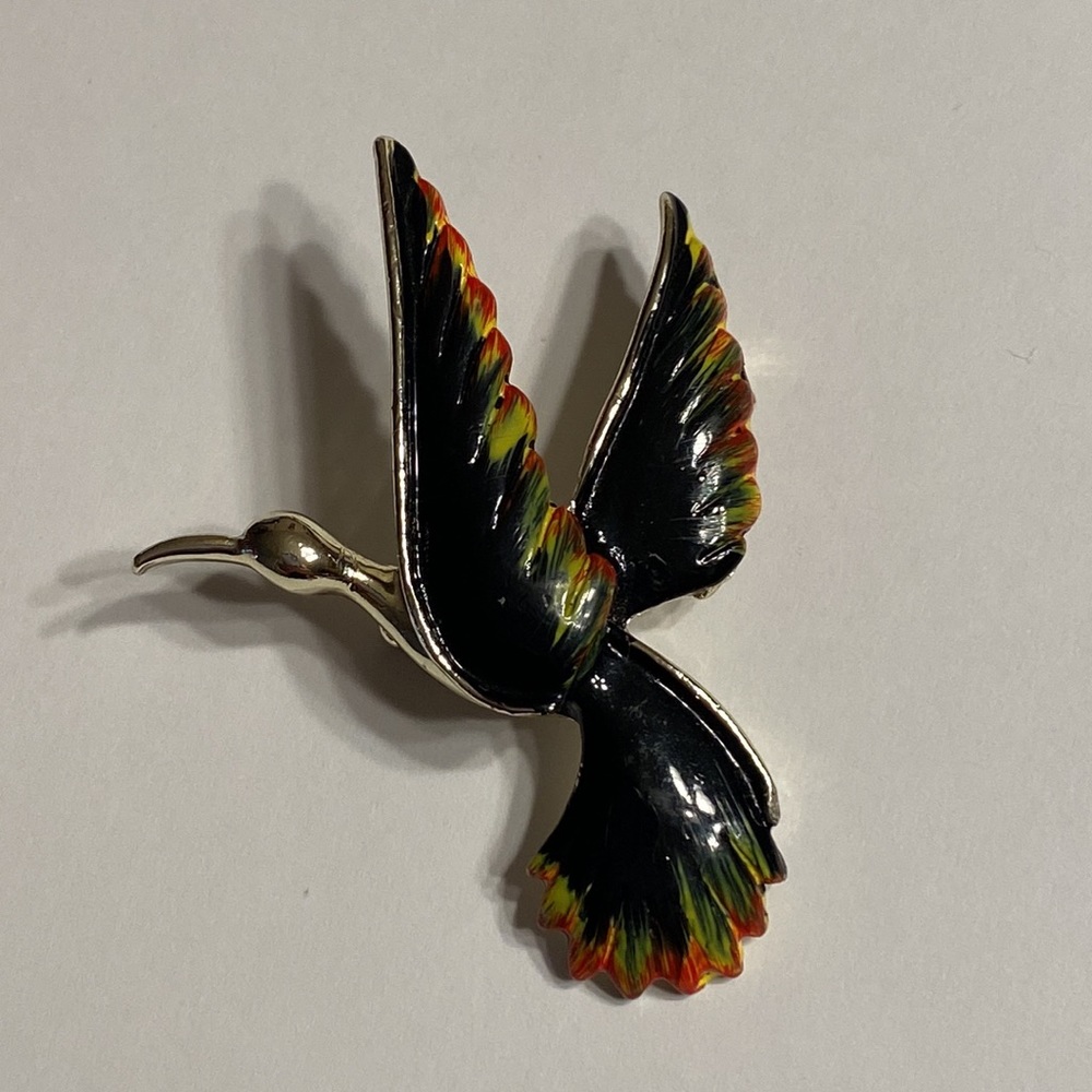 Gerry's Flying Bird Crane Egret Colored Feathers Enamel Pin Gold Toned Brooch